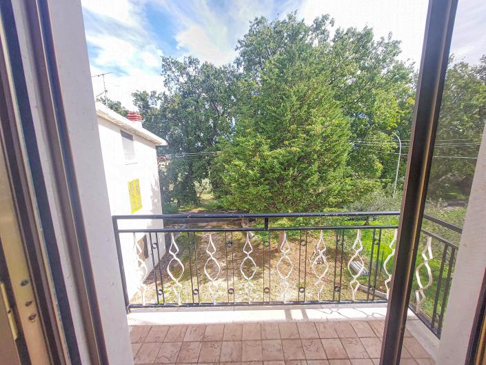 Image No.27-3 Bed Country Property for sale