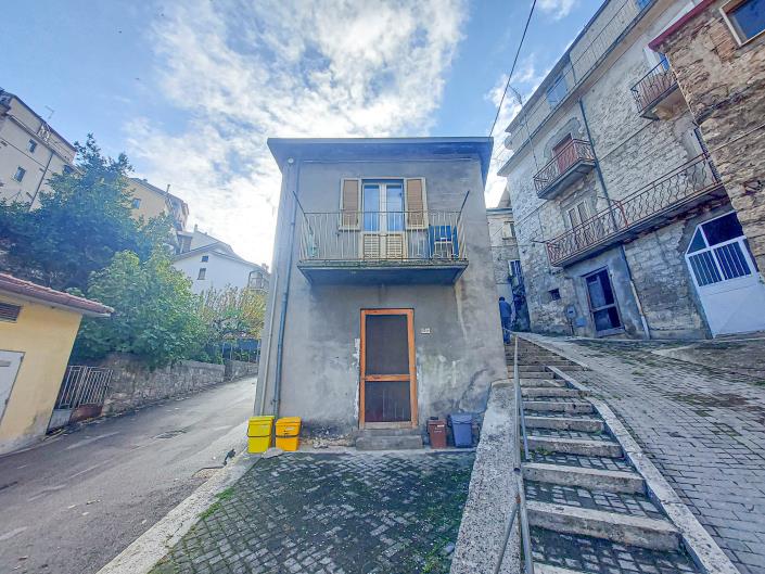 Image No.6-1 Bed Townhouse for sale