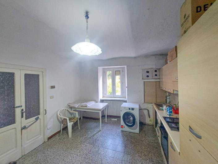 Image No.8-1 Bed Townhouse for sale