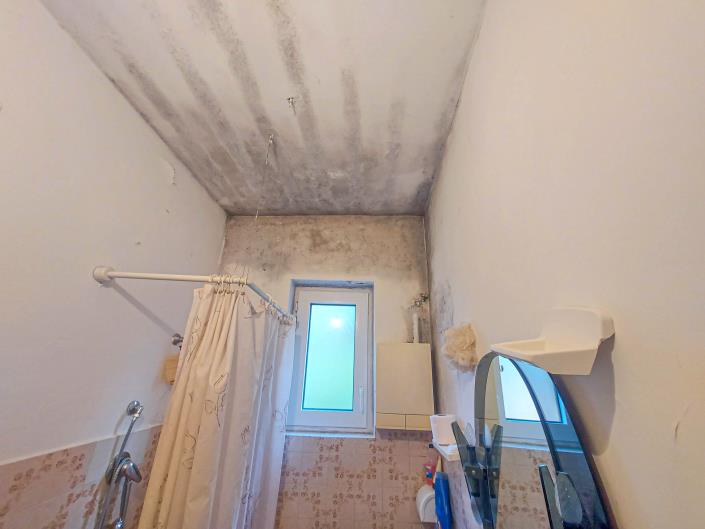 Image No.13-1 Bed Townhouse for sale