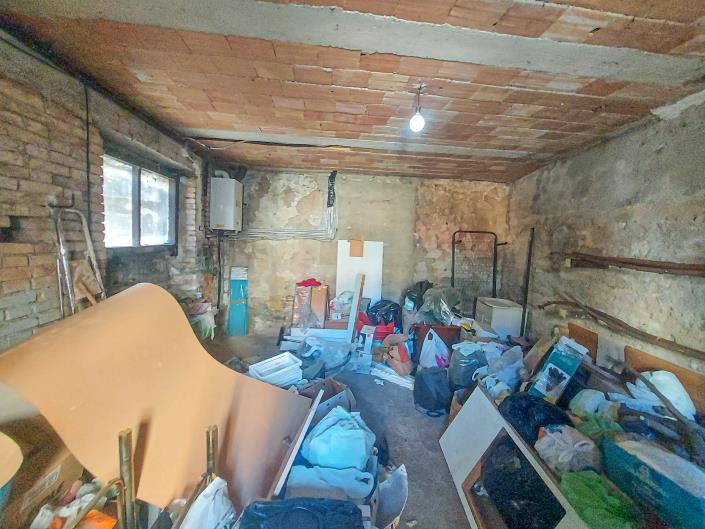 Image No.19-1 Bed Townhouse for sale