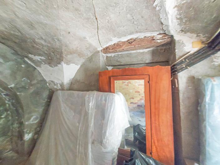 Image No.24-1 Bed Townhouse for sale