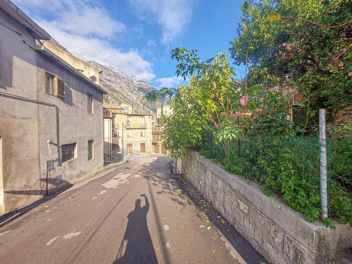 Image No.26-1 Bed Townhouse for sale