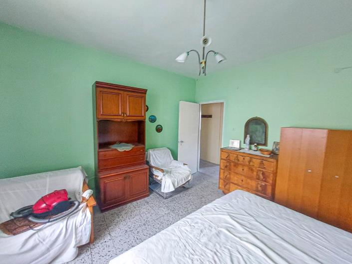 Image No.20-2 Bed Apartment for sale