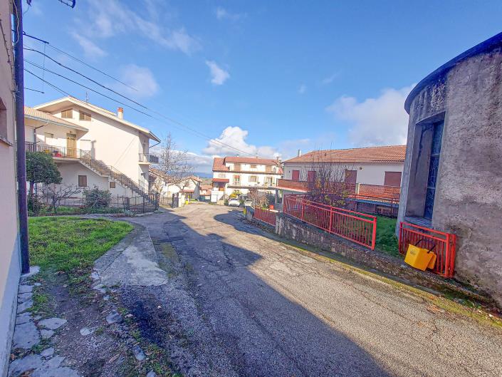 Image No.34-2 Bed Apartment for sale