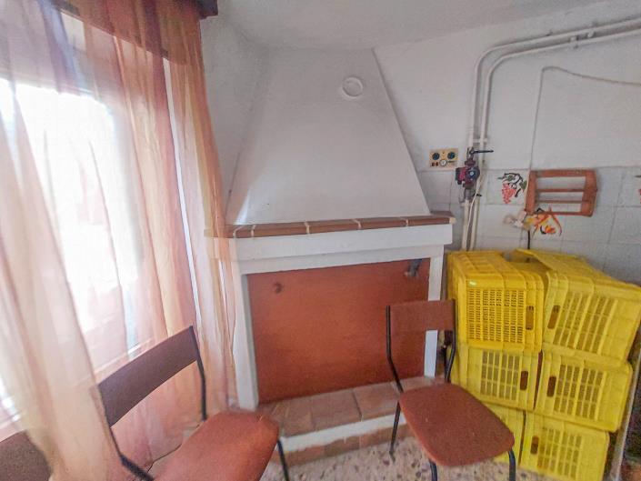 Image No.37-2 Bed Country Property for sale