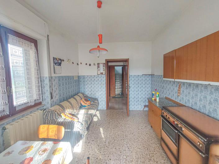 Image No.8-2 Bed Country Property for sale