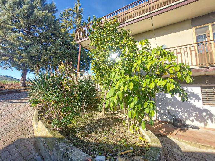 Image No.47-2 Bed Country Property for sale