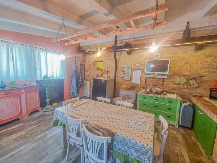 Image No.23-2 Bed Villa for sale