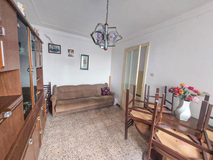 Image No.5-2 Bed Townhouse for sale