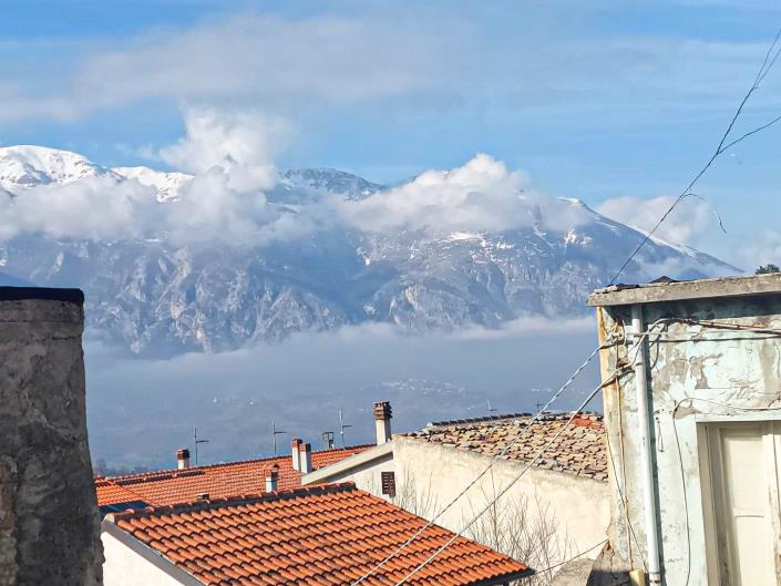 Image No.31-2 Bed Townhouse for sale