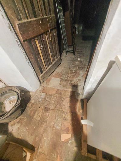 Image No.43-5 Bed Townhouse for sale