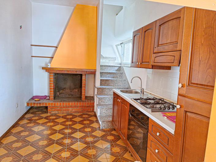 Image No.2-2 Bed Townhouse for sale