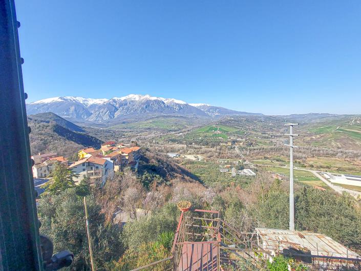 Image No.33-4 Bed Townhouse for sale