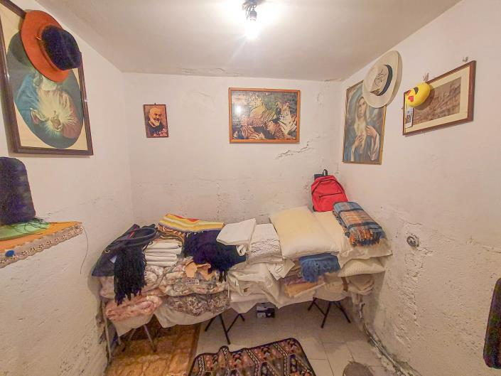 Image No.41-4 Bed Townhouse for sale