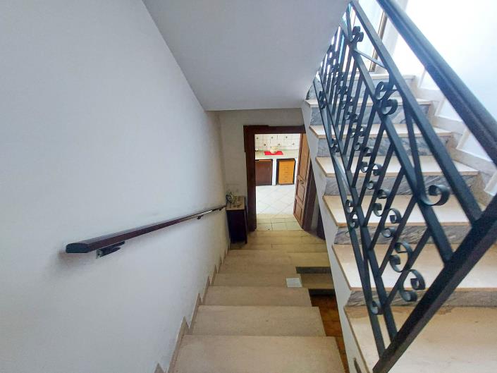 Image No.44-4 Bed Townhouse for sale