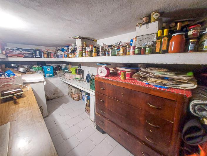 Image No.53-4 Bed Townhouse for sale