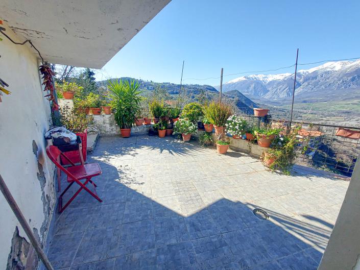 Image No.55-4 Bed Townhouse for sale