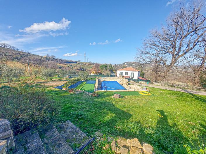 Image No.18-3 Bed Villa for sale