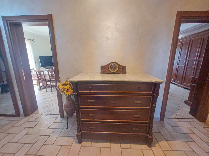 Image No.26-2 Bed Villa for sale