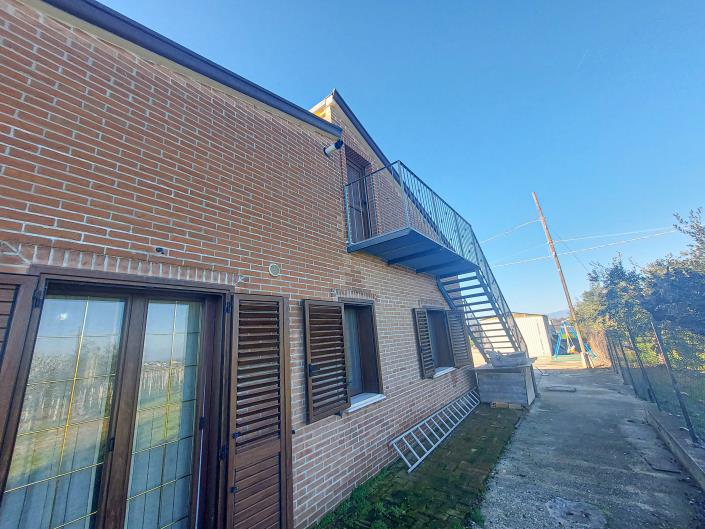 Image No.44-2 Bed Villa for sale