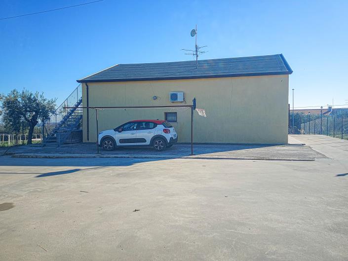 Image No.43-2 Bed Villa for sale