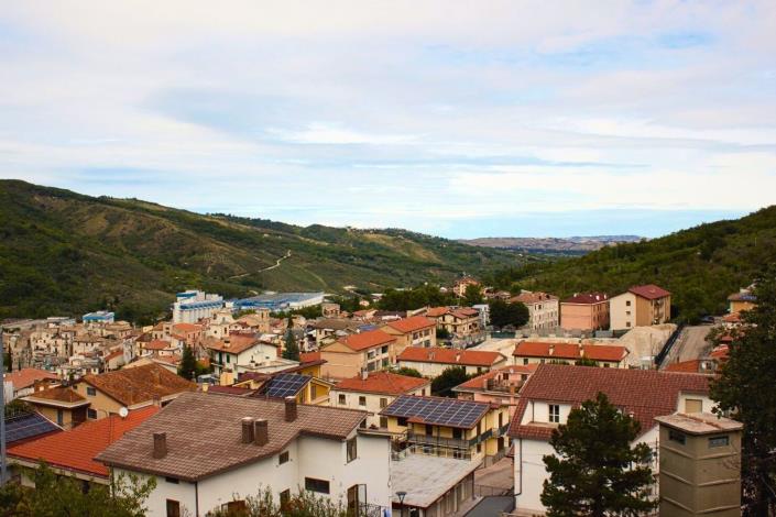 Image No.22-3 Bed Semi-Detached for sale