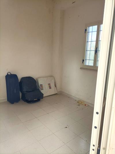 Image No.40-4 Bed Country Property for sale