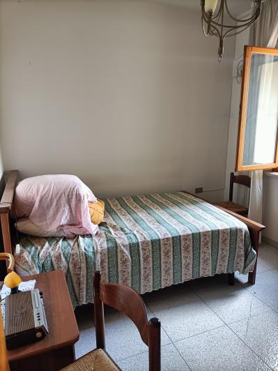 Image No.20-4 Bed Country Property for sale