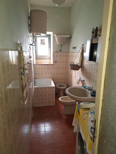 Image No.13-3 Bed House for sale