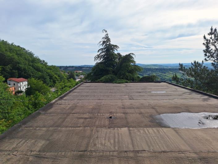 Image No.17-3 Bed House for sale