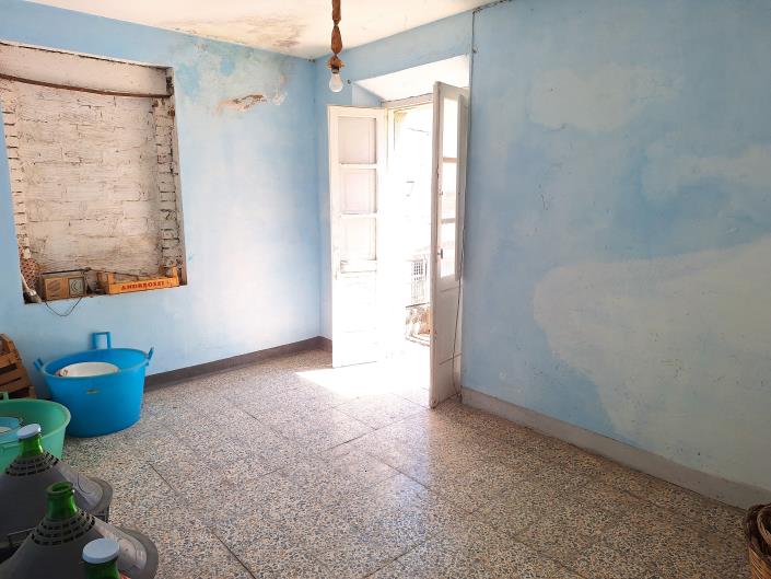 Image No.9-3 Bed Country House for sale