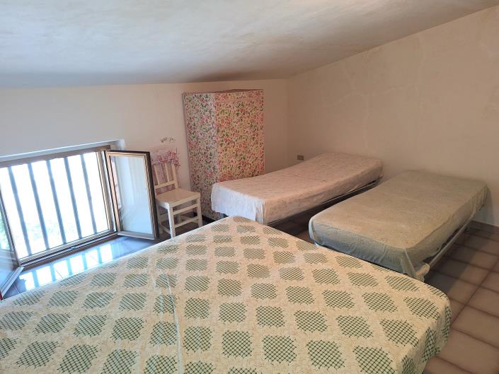 Image No.12-2 Bed Semi-Detached for sale