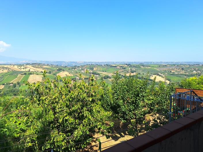 Image No.30-3 Bed Villa / Detached for sale