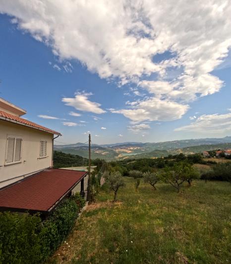 Image No.2-2 Bed Semi-Detached for sale