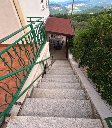 Image No.3-2 Bed Semi-Detached for sale