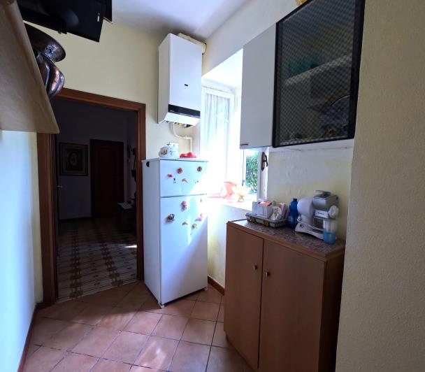 Image No.7-2 Bed Semi-Detached for sale