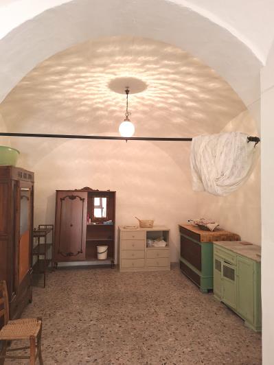 Image No.7-2 Bed Semi-Detached for sale