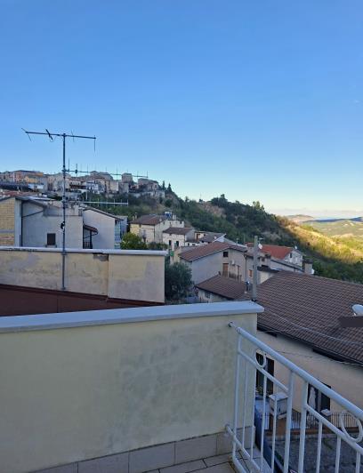 Image No.30-4 Bed House for sale