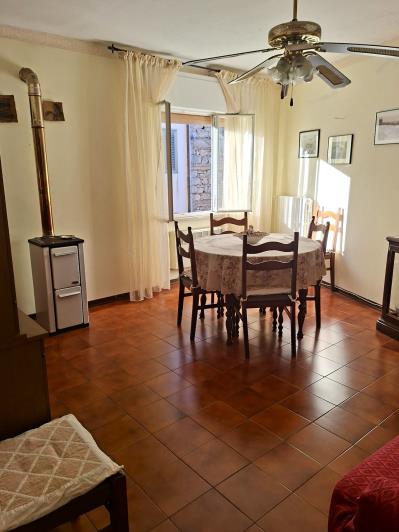 Image No.13-4 Bed House for sale