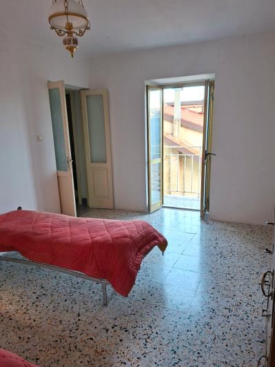 Image No.31-4 Bed House for sale