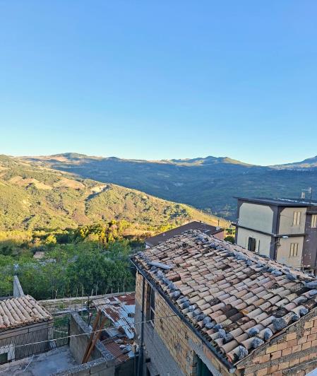 Image No.33-4 Bed House for sale