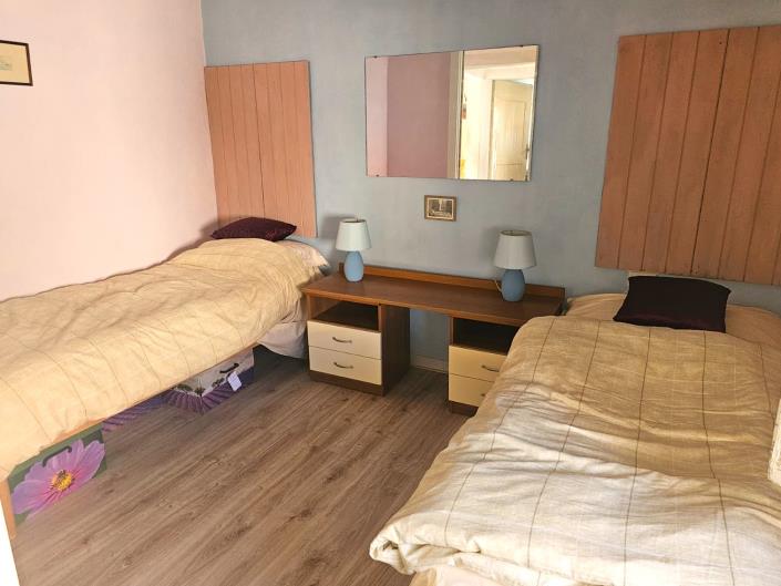 Image No.18-3 Bed Semi-Detached for sale