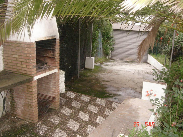 Image No.8-2 Bed House for sale