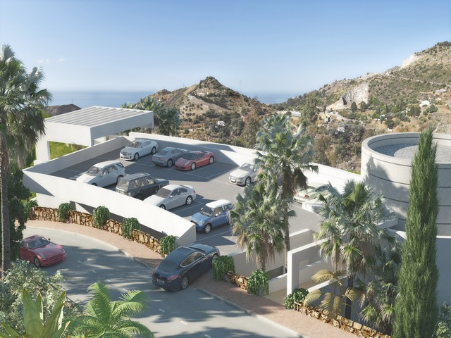 Image No.10-3 Bed Apartment for sale