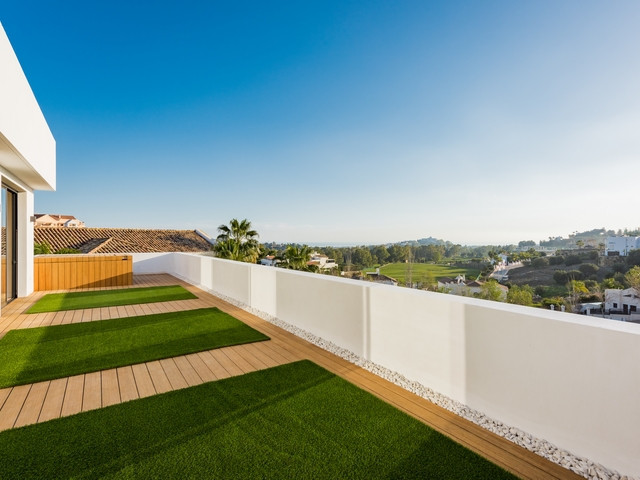 Image No.13-5 Bed House for sale