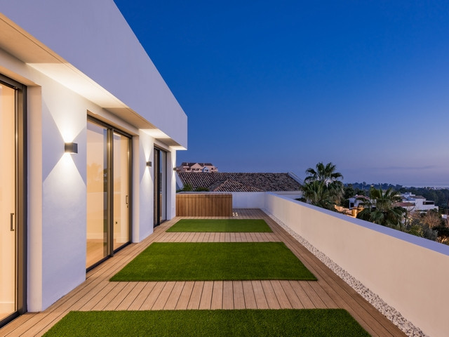 Image No.29-5 Bed House for sale