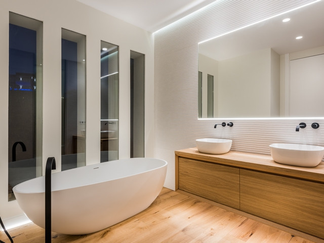 Image No.33-5 Bed House for sale