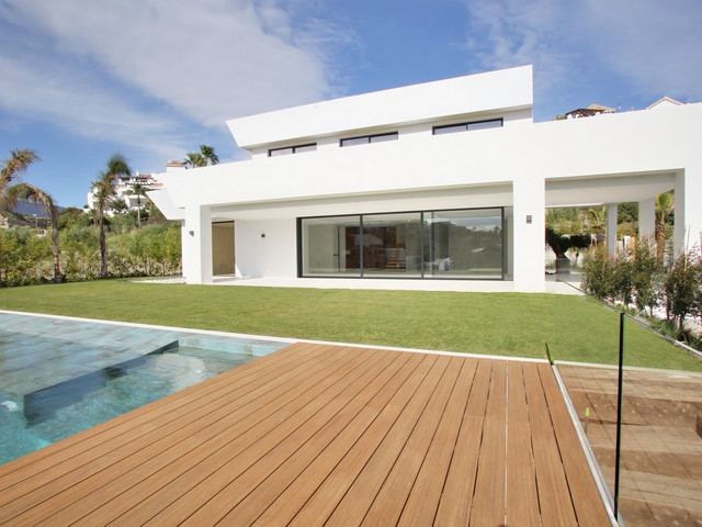 Image No.4-5 Bed House for sale