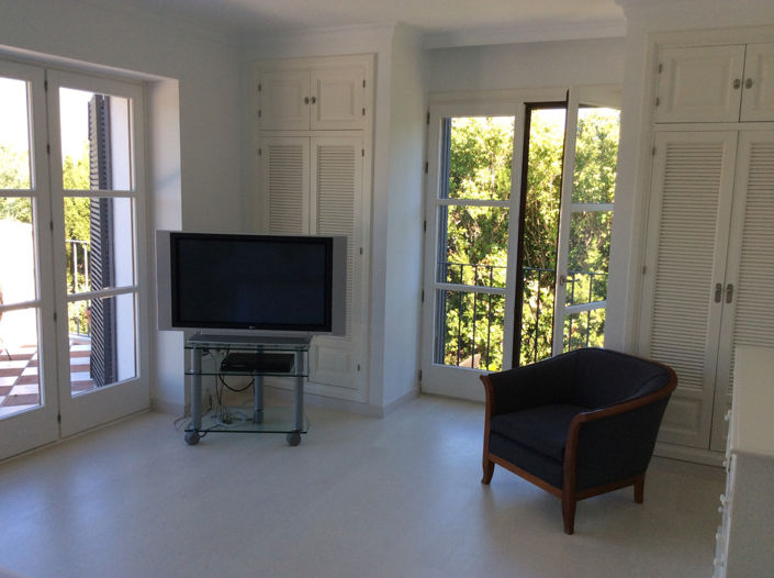 Image No.29-6 Bed House for sale